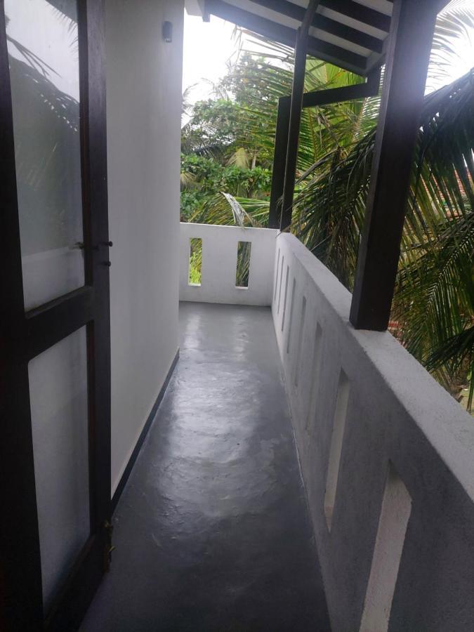 Anusha Apartment 15 Homestay Galle Ngoại thất bức ảnh
