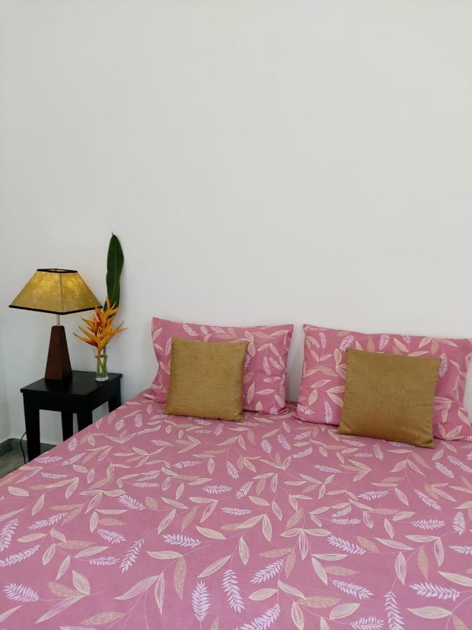 Anusha Apartment 15 Homestay Galle Ngoại thất bức ảnh