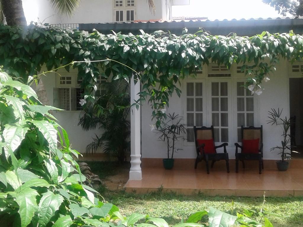 Anusha Apartment 15 Homestay Galle Ngoại thất bức ảnh