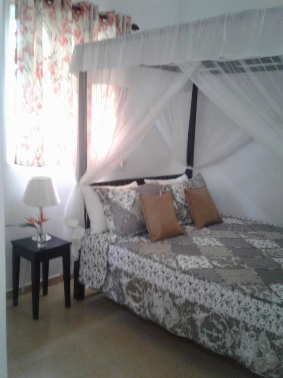 Anusha Apartment 15 Homestay Galle Ngoại thất bức ảnh