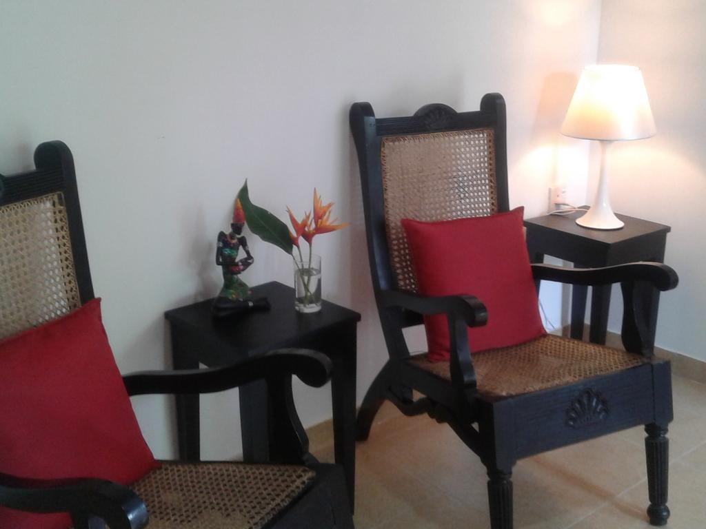 Anusha Apartment 15 Homestay Galle Ngoại thất bức ảnh