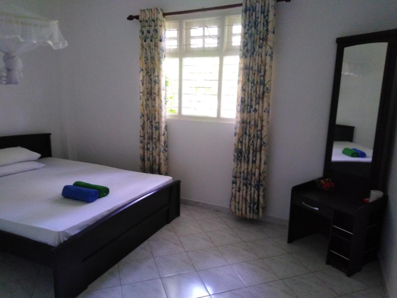 Anusha Apartment 15 Homestay Galle Ngoại thất bức ảnh